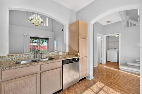 13304 Summerton Drive, Orlando FL - photo 10 of 54