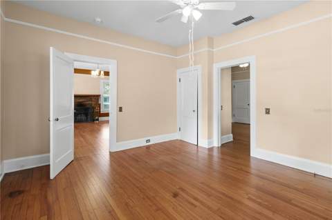 907 N Clark Street, Plant City FL - photo 9 of 39
