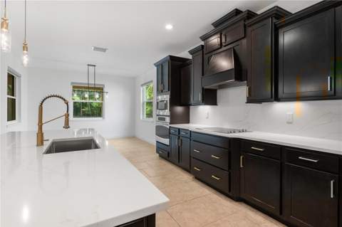 5790 Rock Dove Drive, Sarasota FL - photo 6 of 62