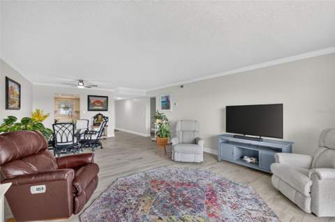 601 N McDonald Street #103, Mount Dora FL - photo 24 of 36