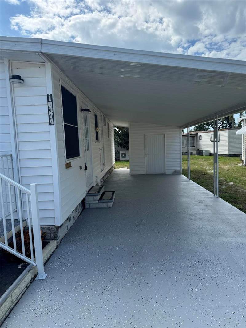 2 bedroom Mobile Home at 10374 106th Avenue #9, Holiday Shores Mobile Park Unrec, Largo — photo 3