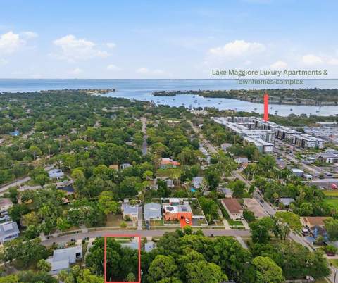 2855 Valencia Way, St Petersburg FL - photo 12 of 37