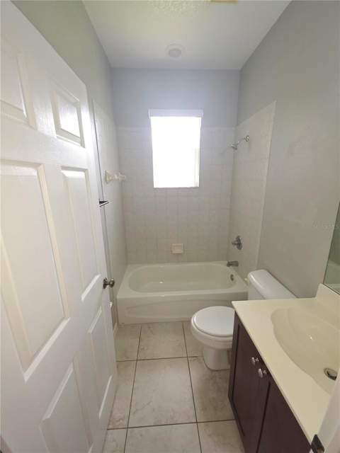 4038 Langsom Lane, North Port FL - photo 13 of 33