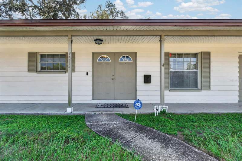 3 bedroom Single Family Residence at 3312 W Burke Street, Idle Grove Park Unit 1 Corr, Tampa — photo 4
