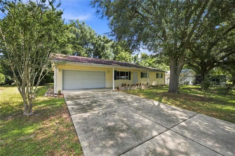 2 bedroom Single Family Residence at 6081 SW 63rd Street, Bahia Oaks Un 03, Ocala — photo 2