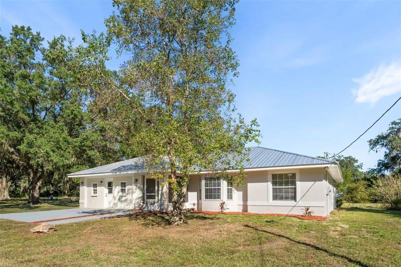 4 bedroom Single Family Residence at 7740 NW 145th Avenue Road, Non Sub, Morriston — photo 2