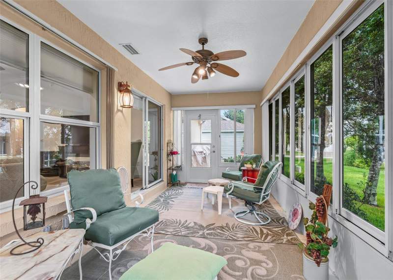 3 bedroom Single Family Residence at 8368 SE 176th Lawson Loop, The Villages, The Villages — photo 2