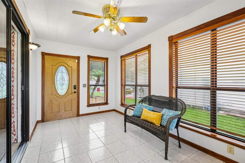2 bedroom Single Family Residence at 710 Cortez Avenue, Orange Blossom Gardens, The Villages — photo 3