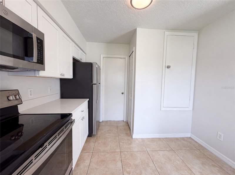 3 bedroom Single Family Residence at 13236 Pike Lake Drive, Summerfield Villg 1 Trct 35, Riverview — photo 4