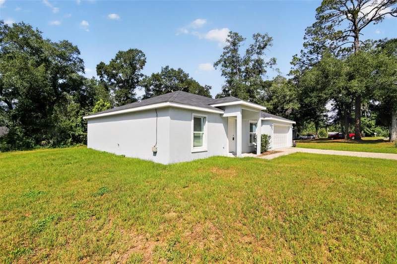 3 bedroom Single Family Residence at 16 Spring Loop Court, Silver Spgs Shores 16, Ocala — photo 4