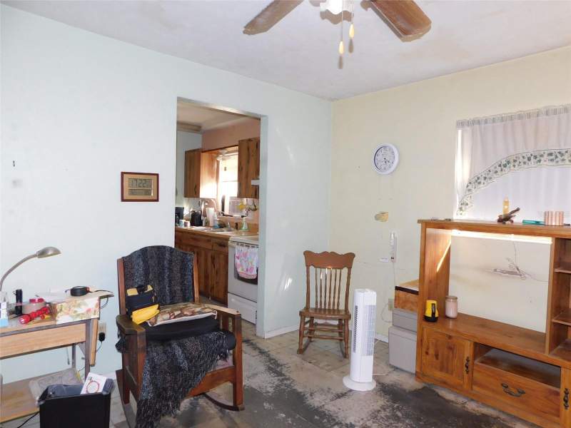 2 bedroom Single Family Residence at 1084 NE Childress Street, Desoto Ranchettes, Arcadia — photo 3