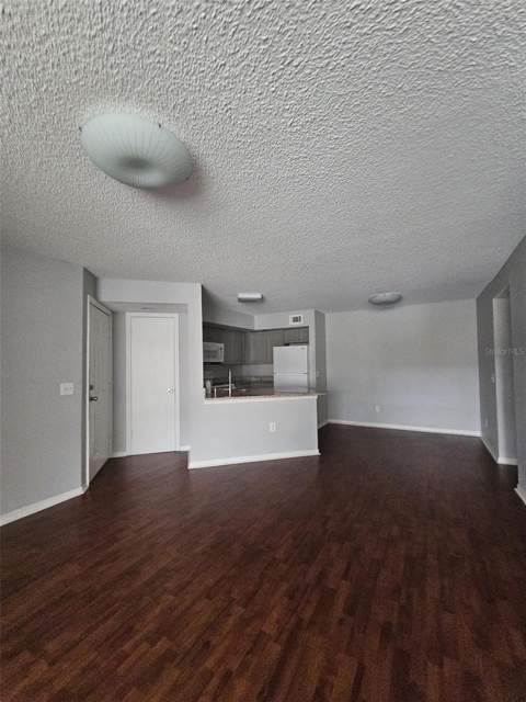 4532 Commander Drive #2122, Orlando FL - photo 6 of 13