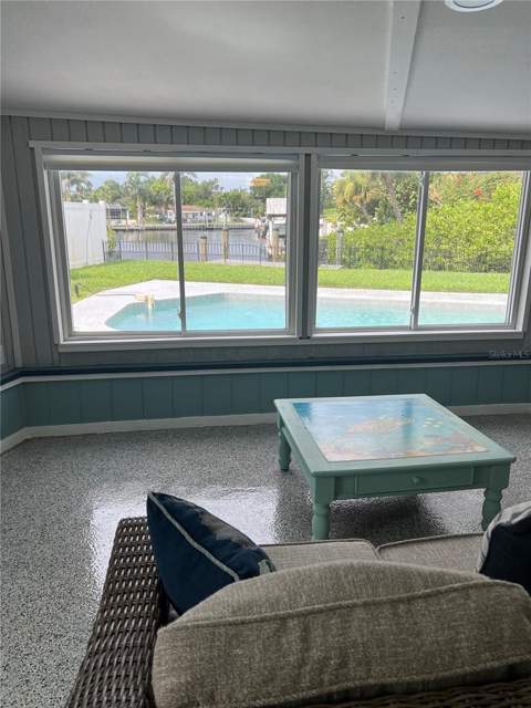 4820 Venetian Boulevard, St Petersburg FL - photo 10 of 27