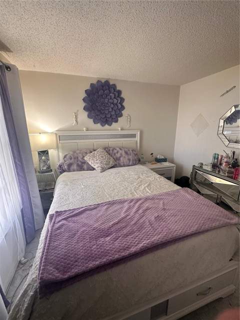 8848 Oak Circle, Tampa FL - photo 16 of 27