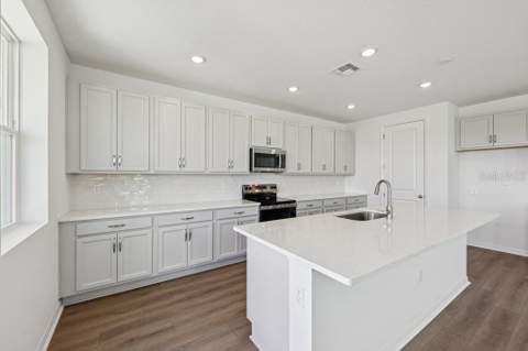 17631 Lake Star Road, Winter Garden FL - photo 18 of 41
