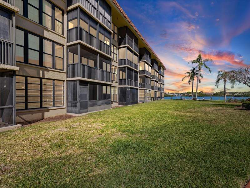 2 bedroom Condominium at 19701 Gulf Boulevard #105, Bay Mariner The Condo, Indian Shores — photo 5
