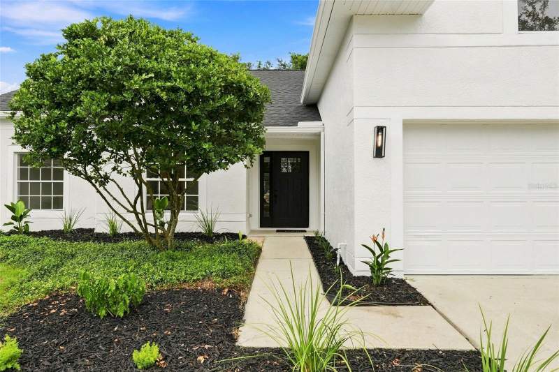 4 bedroom Single Family Residence at 16414 Bridgelawn Avenue, Fishhawk Ranch Ph 2 Prcl, Lithia — photo 5