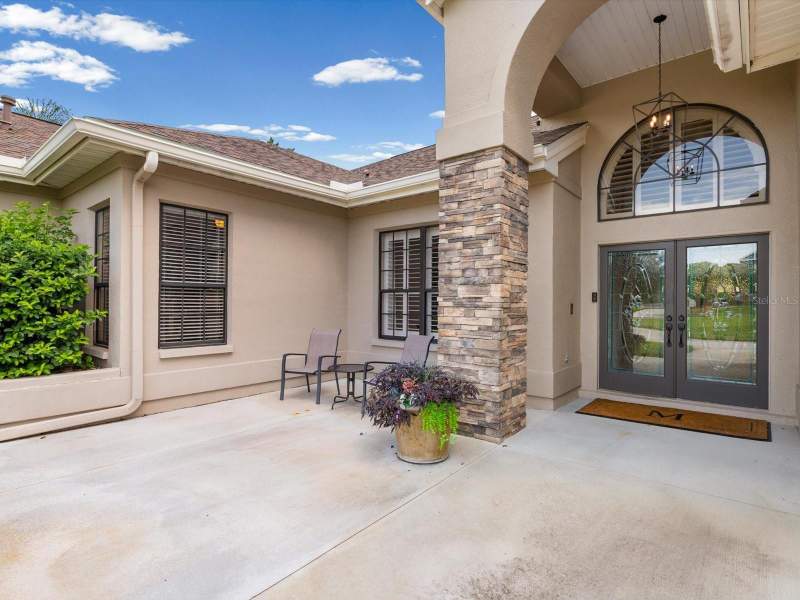 6 bedroom Single Family Residence at 8906 Skymaster Drive, Hidden Lake Estates, New Port Richey — photo 2