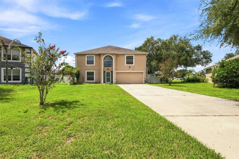 4 bedroom Single Family Residence at 347 Velveteen Place, Trails Unit 1, Chuluota — photo 2
