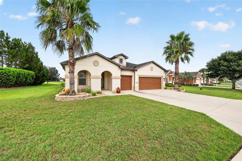 3 bedroom Single Family Residence at 9712 SW 75th Street Rd, Stone Creek, Ocala — photo 2