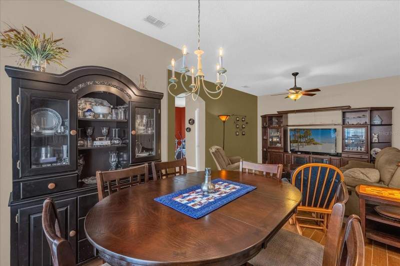 4 bedroom Townhouse at 1355 ALSTON BAY BOULEVARD, EMERSON PARK A B C D E K L M N, APOPKA — photo 4