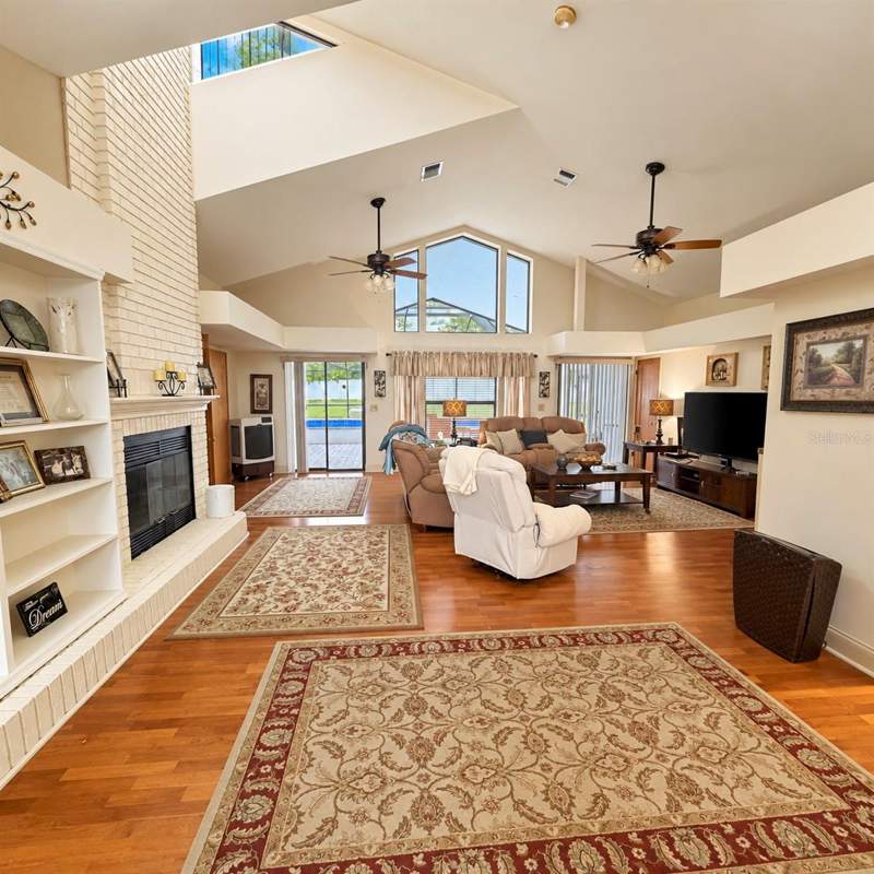 3 bedroom Single Family Residence at 13285 Cecil Court, Oaks The, Spring Hill — photo 2