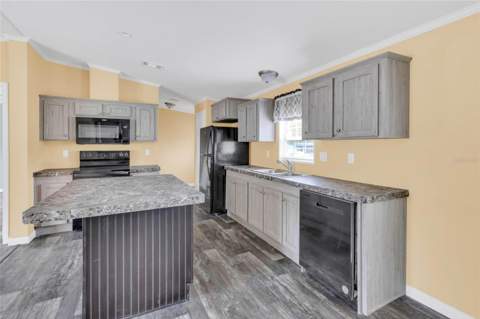 7193 Sealawn Drive, Spring Hill FL - photo 11 of 34