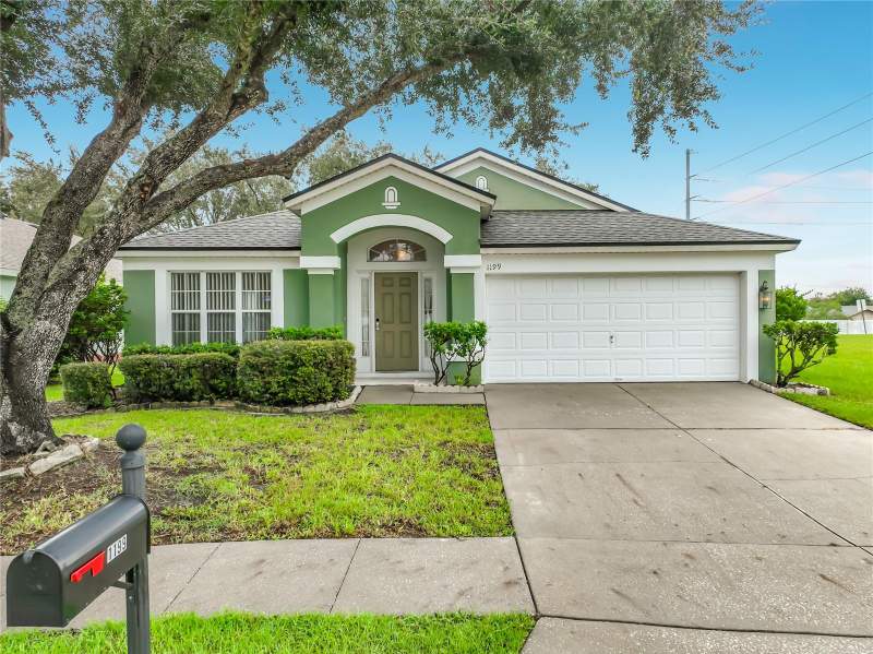1199 SNUG HARBOR DRIVE home for sale in Oakhurst Reserve