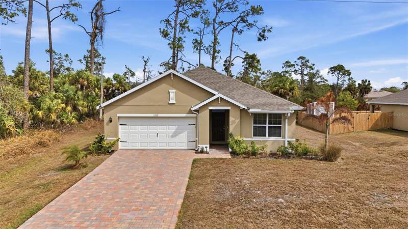 5708 BANNOCK CIRCLE home for sale in North Port Homes for Sale: Median $353K