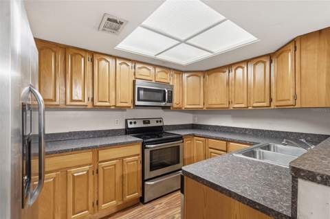 4705 SW 69th Terrace, Gainesville FL - photo 8 of 46