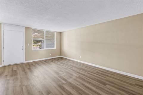 4720 Locust Street #116, St Petersburg FL - photo 10 of 37