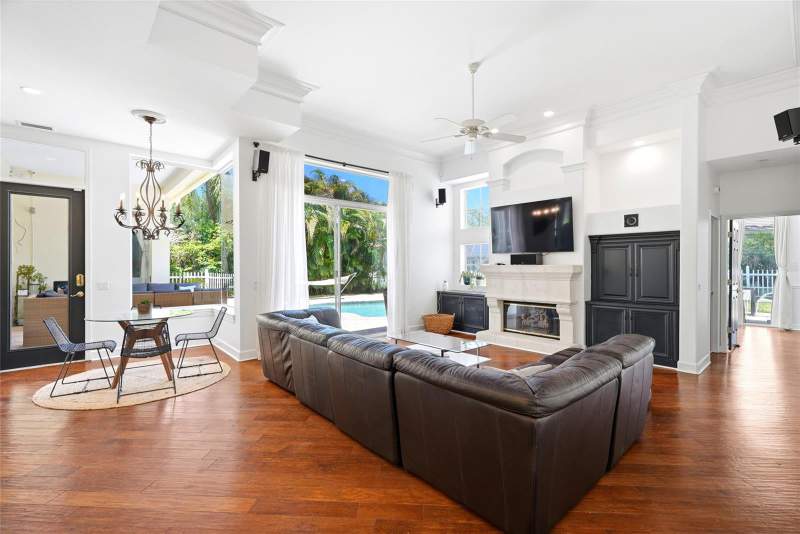 5 bedroom Single Family Residence at 3459 Woodridge Parkway, Pinnacle At Cobbs Landing, Palm Harbor — photo 4