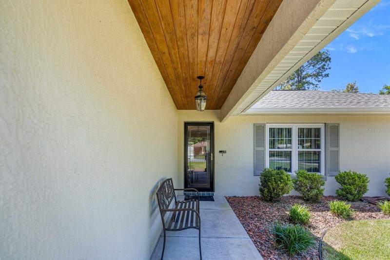 3 bedroom Single Family Residence at 20430 SW 80th Place Road, Rainbows End Estate, Dunnellon — photo 5
