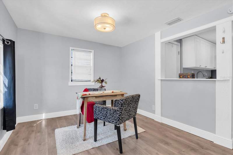 2 bedroom Single Family Residence at 5107 37th Street, Lellman Heights 1st Sec, St Petersburg — photo 4