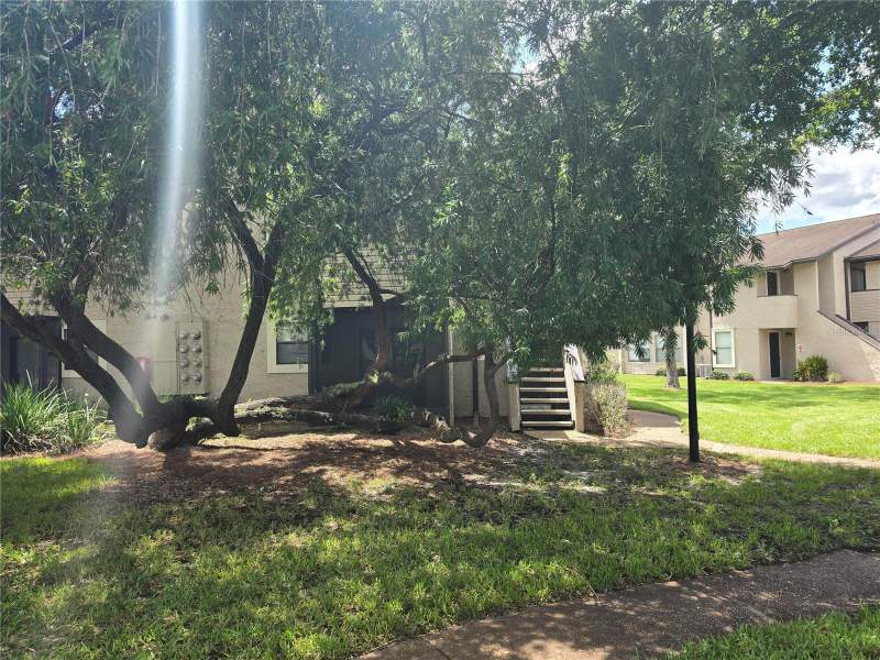 1 bedroom Condominium at 3019 Antique Oaks Circle #127, Parkview Village, Winter Park — photo 3