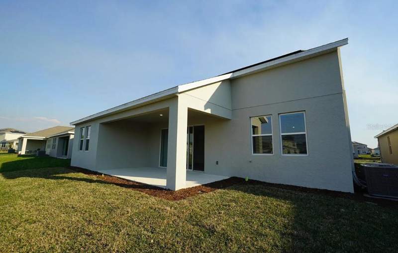 5 bedroom Single Family Residence at 5029 Center Court, Hanover Lakes Ph 4, St Cloud — photo 5