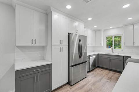 8170 22nd Avenue, St Petersburg FL - photo 16 of 55
