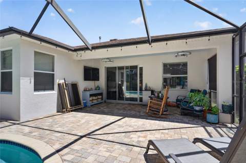 15601 Starling Water Drive, Lithia FL - photo 7 of 78
