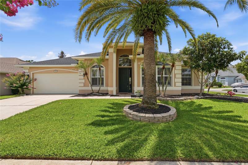 4 bedroom Single Family Residence at 13000 CRYSTAL COVE DRIVE, WATERFORD LAKES TR N24, ORLANDO — photo 1