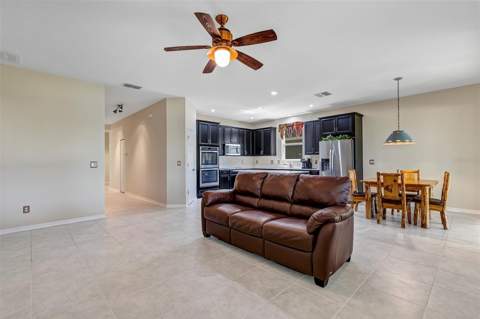 26868 White Plains Way, Leesburg FL - photo 10 of 53