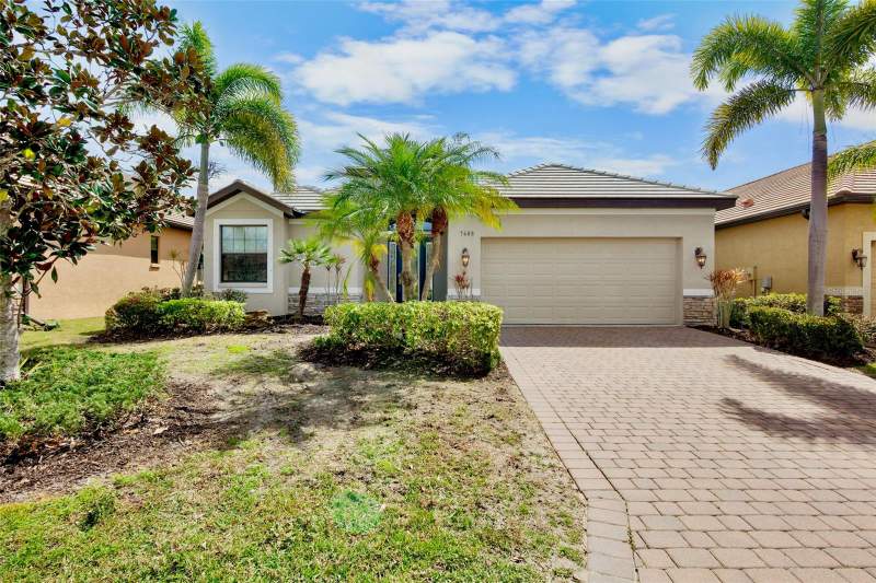 2 bedroom Single Family Residence at 7608 Rio Bella, Riva Trace, Bradenton — photo 3