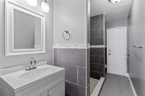 1025 Derbyshire Drive, Kissimmee FL - photo 22 of 31