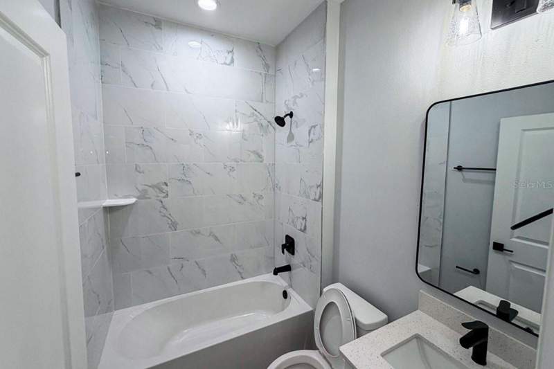 4 bedroom Single Family Residence at 7114 Sunnybrook Boulevard, Port Charlotte Sec 065, Englewood — photo 4