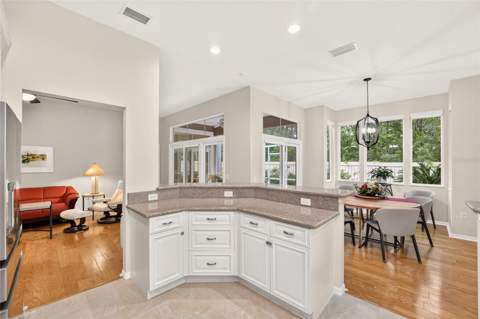 10027 SW 52nd Road, Gainesville FL - photo 11 of 58