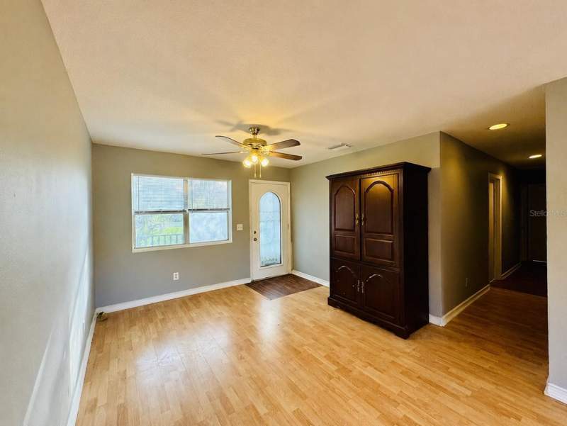 3 bedroom Single Family Residence at 12909 Litewood Drive, Parkwood Acres Sub, Hudson — photo 2