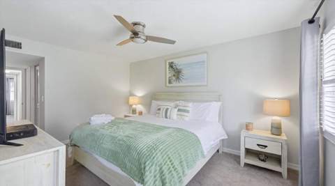 1640 Stickney Point Road #40-101, Sarasota FL - photo 16 of 38