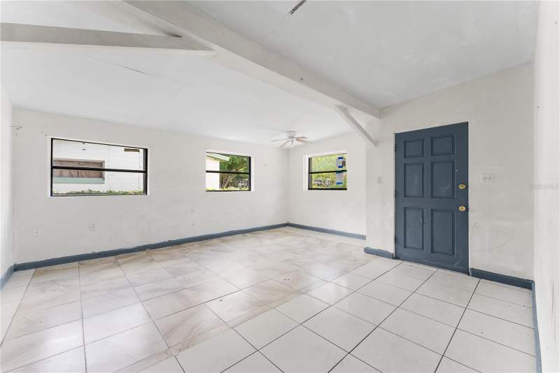 2 bedroom Single Family Residence at 1107 KIMBALL DRIVE, PEACH LAKE MANOR, OCOEE — photo 4
