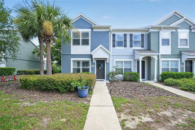 2 bedroom Townhouse at 4908 SW 45th Circle, Wynchase Twnhms Rep, Ocala — photo 4