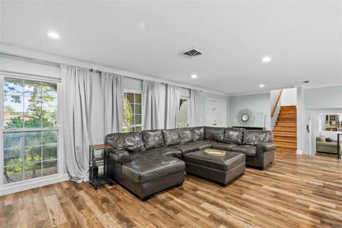 13355 Park Boulevard, Seminole FL - photo 13 of 71