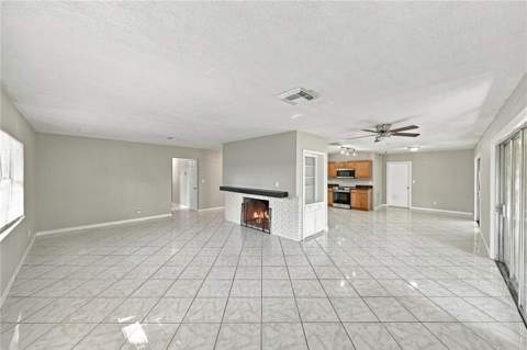4260 Narvarez Way, St Petersburg FL - photo 8 of 56